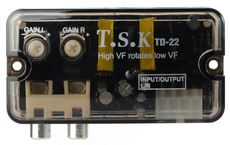 Effektforsterker lav + forsinkelse Effektforsterker lav + forsinkelse