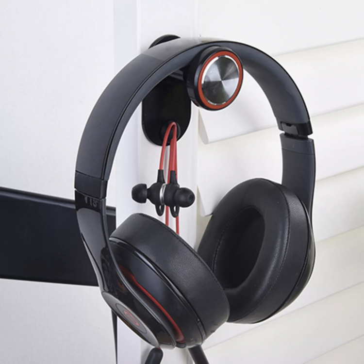 Uttrekkbar krok for hodesett