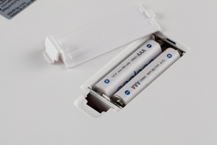 Adler hvit babyvekt med stor plattform