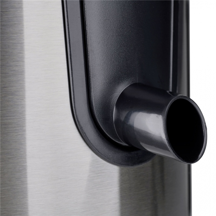 Champion Råsaftsentrifuge 0,6L 500W RS110 Svart