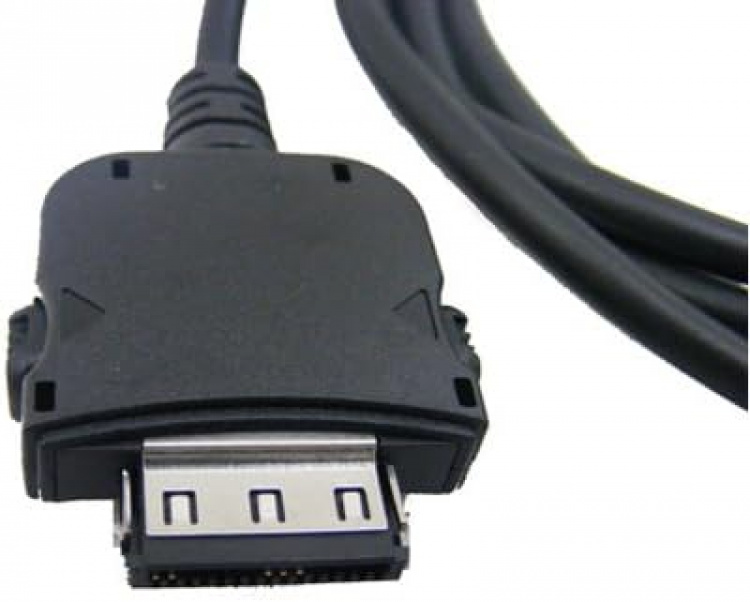 USB synkroniserings-/ladekabel for iPhone, iPod og iPad, 1,5m (30-pin) USB synkroniserings-/ladekabel for iPhone, iPod og iPad, 1,5m (30-pin)