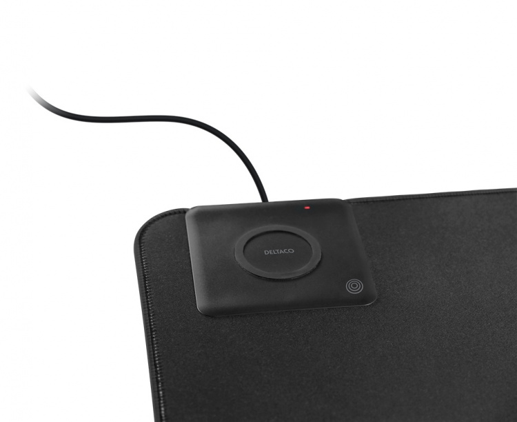 DELTACO Office, ekstra bred musematte med trådløs hurtiglader, 90x40 DELTACO Office, ekstra bred musematte med trådløs hurtiglader, 90x40