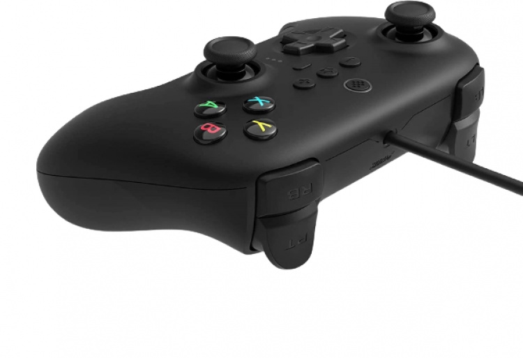 Ultimate Wired håndkontroll for Nintendo Switch og PC, svart