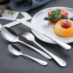 Bestikksett 6 personer 24-delers bestikk i rustfritt stål