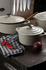 Orrefors Jernverk Gjutjärnsgryta 2,8L, Off white