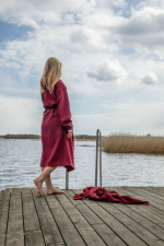 Kosta Linnewäfveri Badekåpe College, Burgundy, L/XL Kosta Linnewäfveri Badekåpe College, Burgundy, L/XL