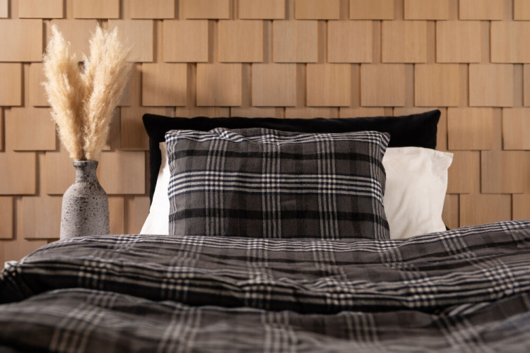 Lord Nelson Sengesett Skaveröd Garnfarget flanell resirkulert 150x210 cm, marineblå