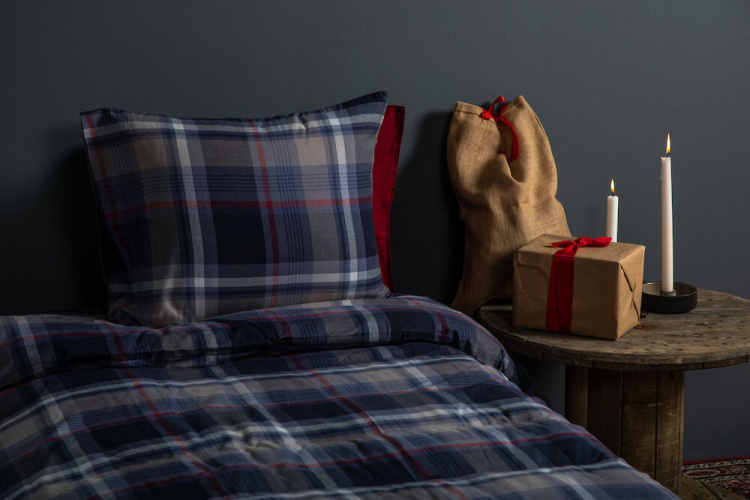 Lord Nelson Sengesett Ladder Yarn Dyed 150x210cm, marineblå