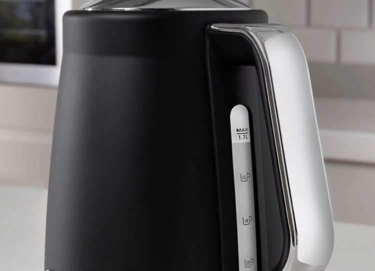 Morphy Richards Illumination vannkoker 1,7 l, svart Morphy Richards Illumination vannkoker 1,7 l, svart