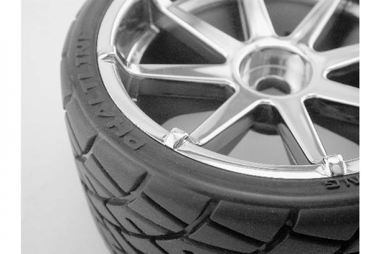 Montert Phaltline-dekk 140X70Mm på Blast Wheel Crm