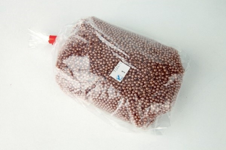 Plastperler 4 mm 500 g, brun