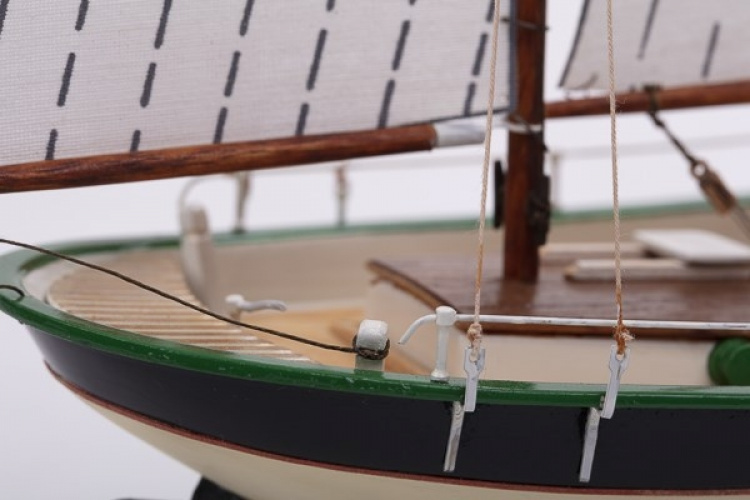 1:60 Dana - Plastskrog 1:60 Dana - Plastskrog