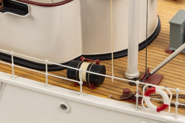 1:45 Calypso - plastskrog 1:45 Calypso - plastskrog