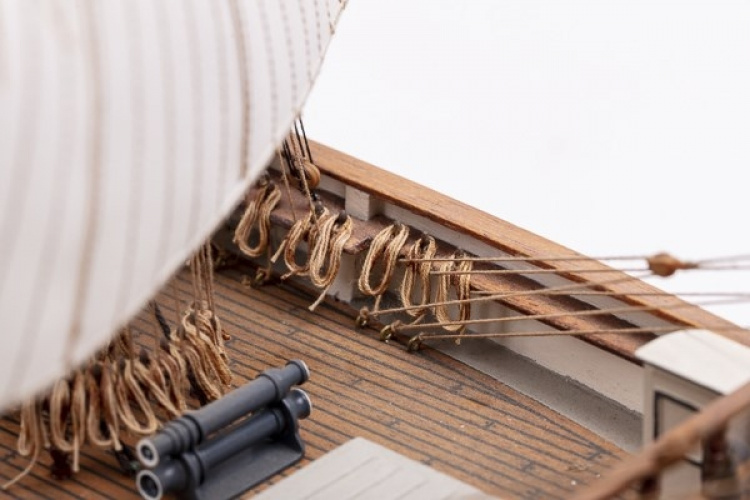 1:75 Cutty Sark - Skrog i tre 1:75 Cutty Sark - Skrog i tre