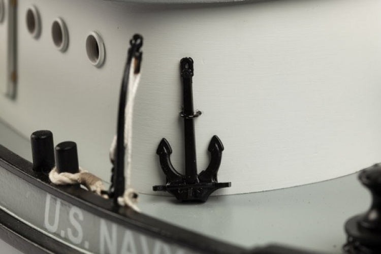 1:50 Hoga Pearl Harbor Tugboat - Skrog i tre 1:50 Hoga Pearl Harbor Tugboat - Skrog i tre