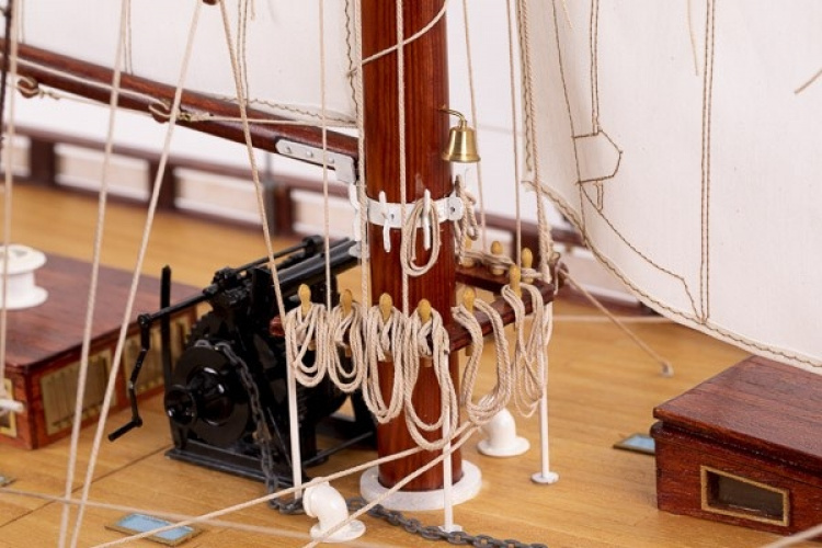 1:15 Colin Archer RC - -Skrog av tre 1:15 Colin Archer RC - -Skrog av tre