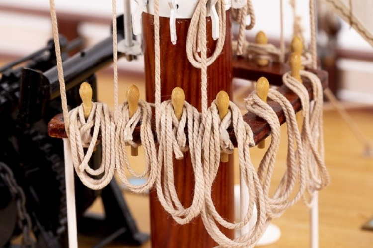 1:15 Colin Archer RC - -Skrog av tre 1:15 Colin Archer RC - -Skrog av tre