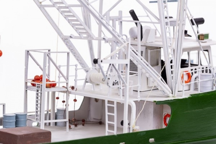 1:60 Andrea Gail - Skrog i tre 1:60 Andrea Gail - Skrog i tre