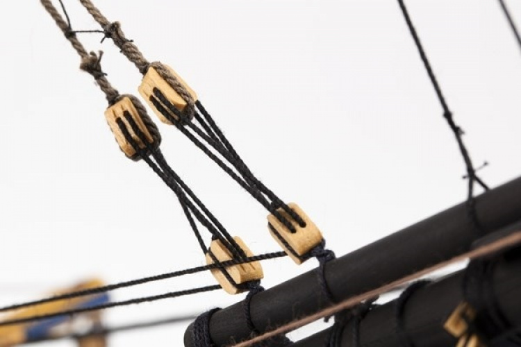 1:75 HMS Victory - Skrog i tre