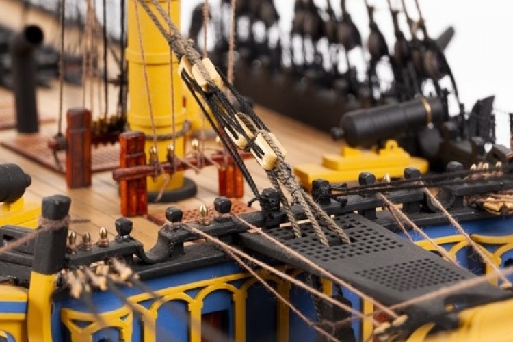 1:75 HMS Victory - Skrog i tre