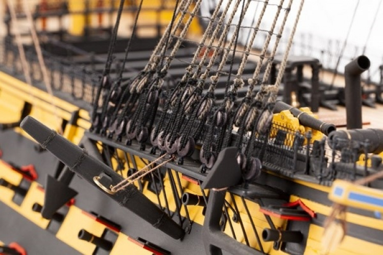 1:75 HMS Victory - Skrog i tre