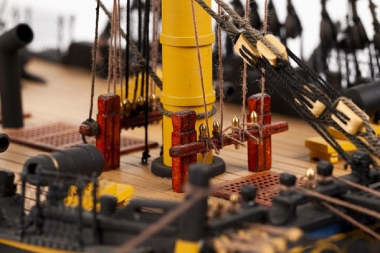 1:75 HMS Victory - Skrog i tre
