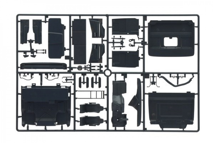 Italeri 1:24 IVECO Hi-Way 480 E5 (lavt tak)
