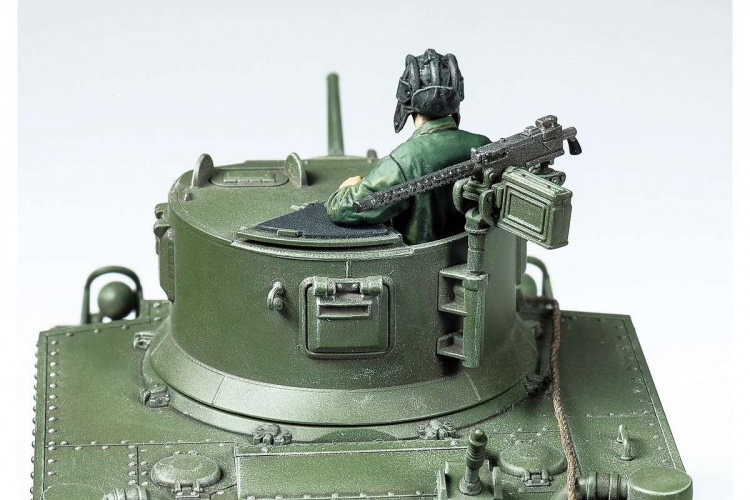Tamiya 1/35 U.S. Light Tank M3 Stuart sen produksjon