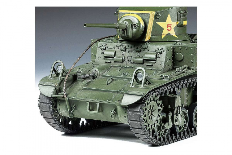 Tamiya 1/35 U.S. Light Tank M3 Stuart sen produksjon