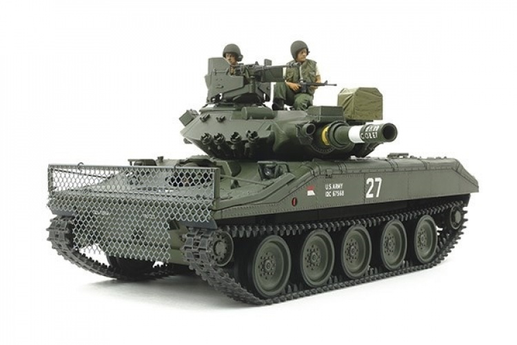Tamiya 1:35 U.S. luftbåren stridsvogn M551 Sheridan (Vietnamkrigen)