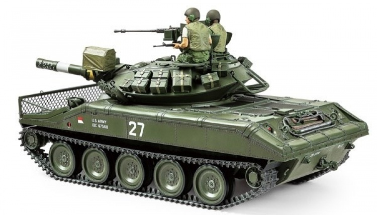 Tamiya 1:35 U.S. luftbåren stridsvogn M551 Sheridan (Vietnamkrigen)