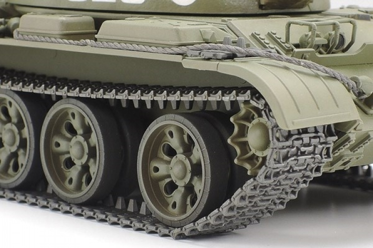 Tamiya 1:48 Russisk medium stridsvogn T-55
