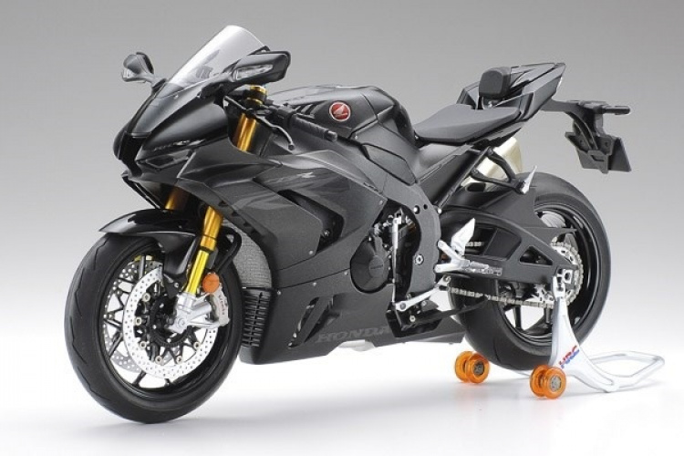 Tamiya 1:12 Honda CBR1000RR-R FIREBLADE SP