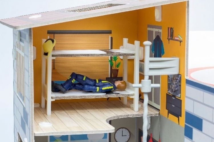 Revell Lekesett \'Brannstasjon