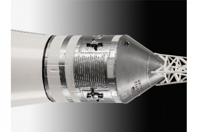 Revell Apollo 11 Saturn V-rakett