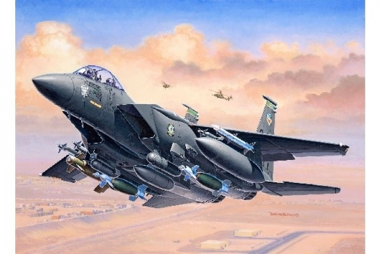 Revell F-15E STRIKE EAGLE og bomber