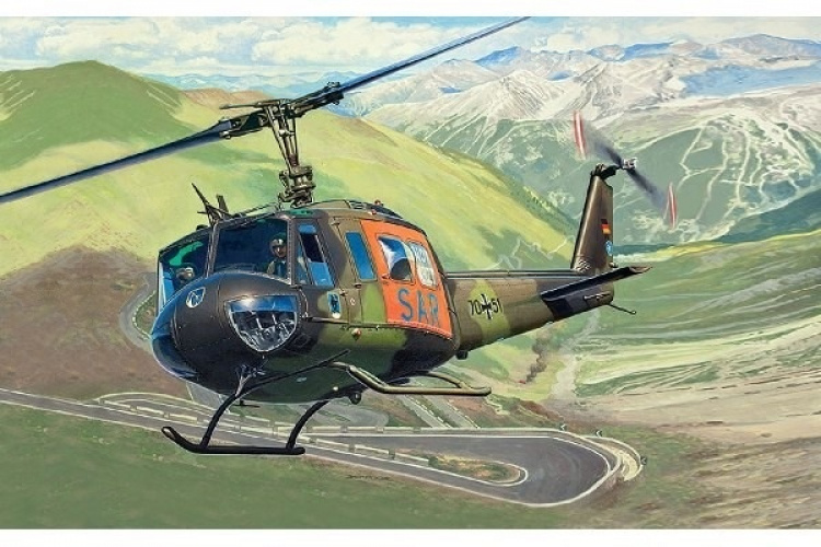 Revell Bell UH-1D \'SAR\'