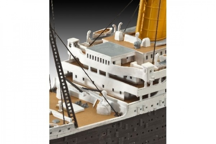 Revell R,M,S, Titanic