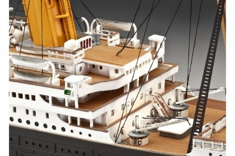 Revell 100 år med Titanic (Spec,Edition)