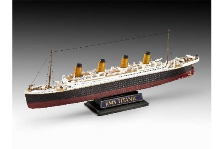 Revell Titanic\' gavesett