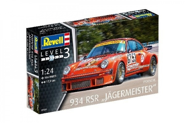 Revell Porsche 934 RSR \'Jägermeister\'