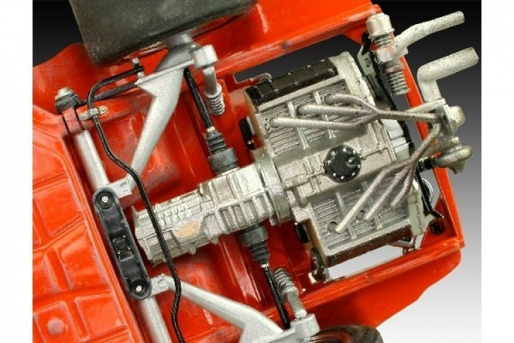 Revell Porsche 934 RSR \'Jägermeister\'