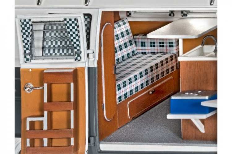 Revell 1:24 VW T1 Bobil