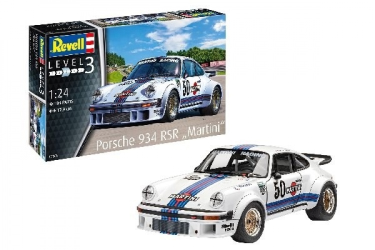 Revell Porsche 934 RSR \'Martini\'