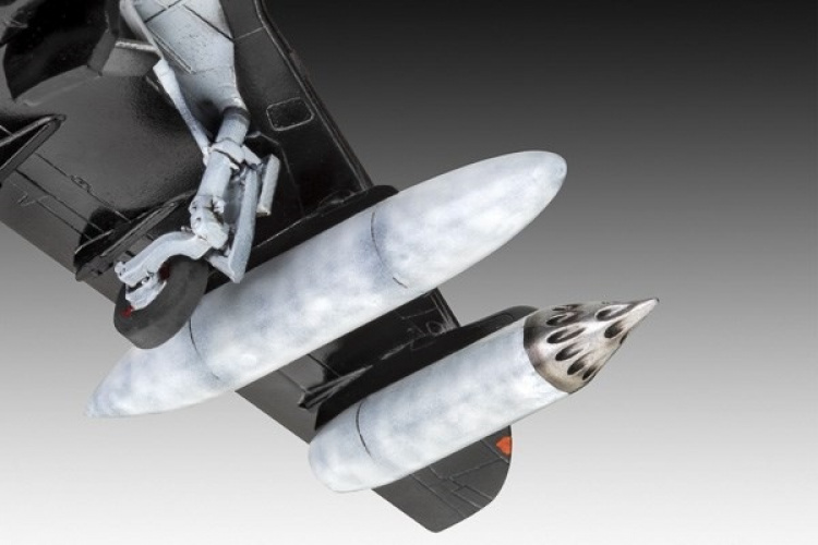 Revell modellsett BAE Hawk T.1 i skala 1:72