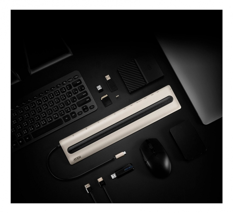 ATEN USB-C-dokk med flere porter og strømgjennomgang (13 enheter)