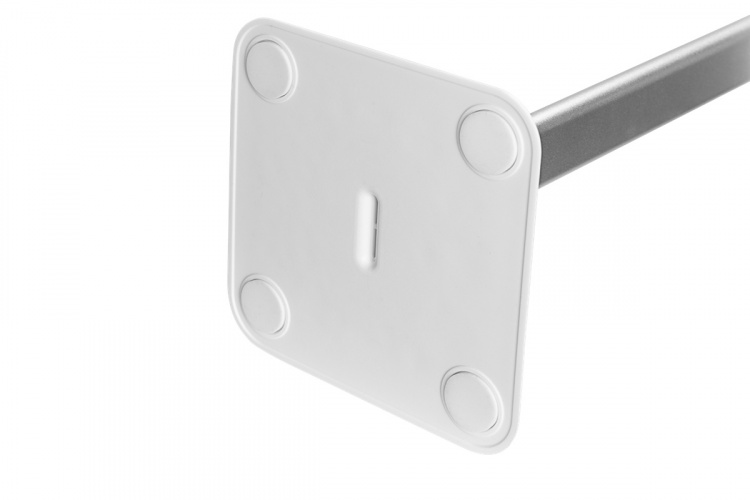 DELTACO GAMING WA80 hodetelefonstativ, aluminumsstang, hvit DELTACO GAMING WA80 hodetelefonstativ, aluminumsstang, hvit