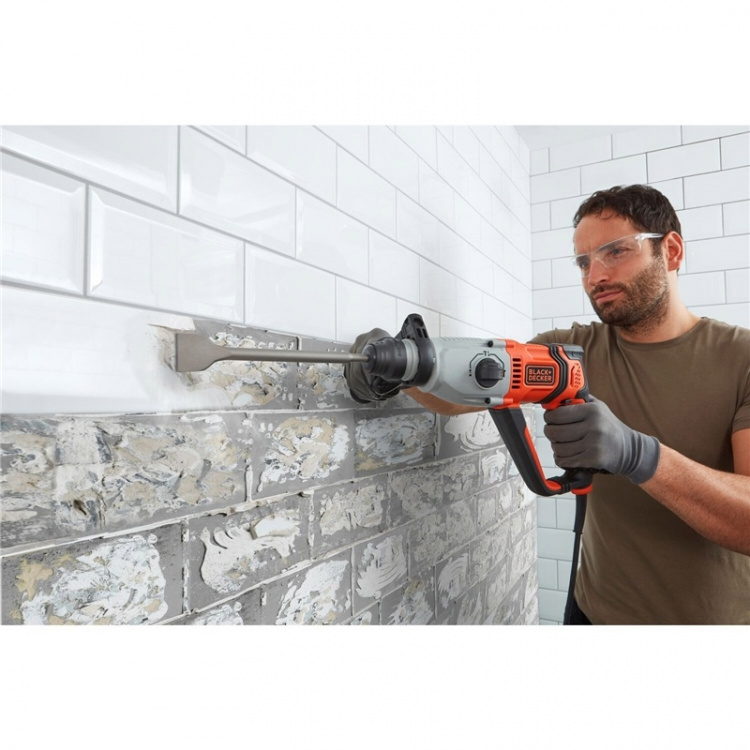 Black+Decker Borhammer i settboks 800W SDS-Plus Black+Decker Borhammer i settboks 800W SDS-Plus