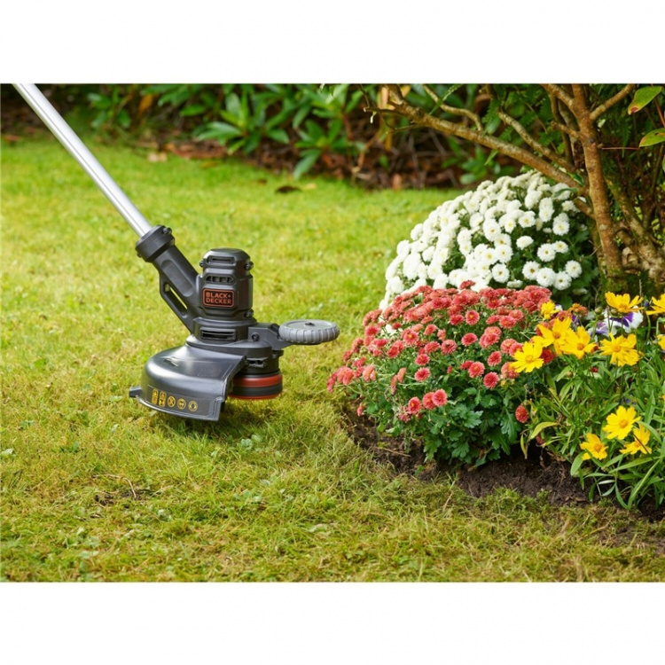Black+Decker Gresstrimmer 28 cm 550 W Powercommand