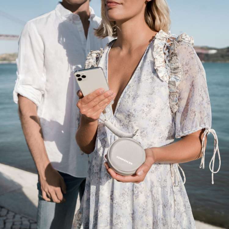 VonMählen Allroundo Etui med powerbank og kabel Hvit